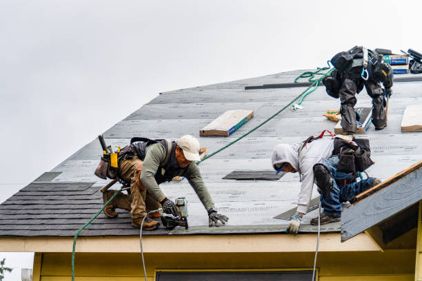 Professional Gutter Installation technician working in Berlin Heights, OH